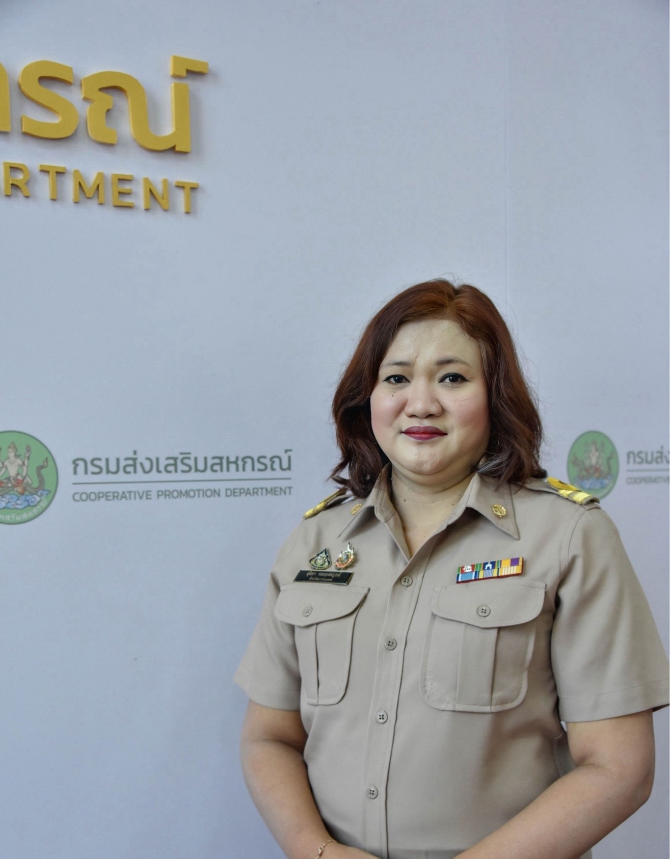 นางสุนิดา พลอยสมบูรณ์