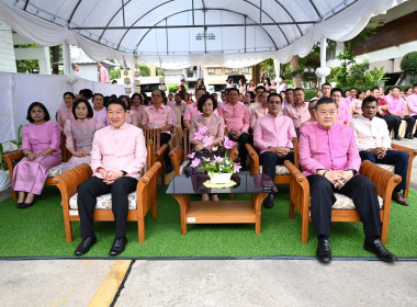 ร่วมพิธีบวงสรวงสิ่งศักดิ์สิทธิ์ประจำกรมฯ พารามิเตอร์รูปภาพ 4