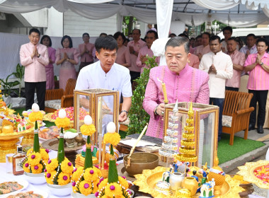 ร่วมพิธีบวงสรวงสิ่งศักดิ์สิทธิ์ประจำกรมฯ พารามิเตอร์รูปภาพ 2