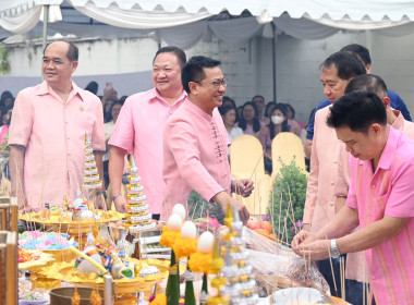 ร่วมพิธีบวงสรวงสิ่งศักดิ์สิทธิ์ประจำกรมฯ พารามิเตอร์รูปภาพ 3