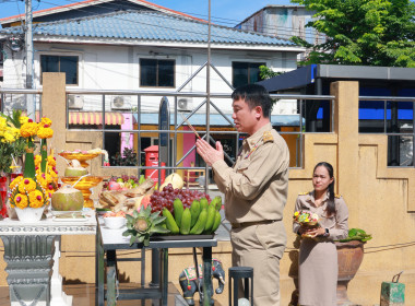 อธิบดี กสส. นำสักการะสิ่งศักดิ์สิทธิ์ พารามิเตอร์รูปภาพ 2