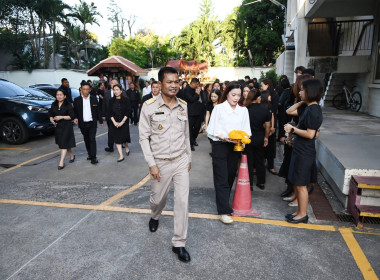 รองอธิบดีฯ มนัส เทพรักษ์ สักการะสิ่งศักดิ์สิทธิ์ พารามิเตอร์รูปภาพ 5