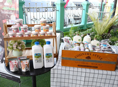 เยี่ยมชมการผลิตนมโคคุณภาพดี สหกรณ์โคนมฯ ไชยปราการ พารามิเตอร์รูปภาพ 58