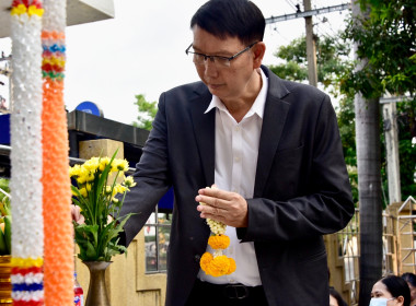 ผอ. สทส. นำบุคลากรสักการะสิ่งศักดิ์สิทธิ์ ... พารามิเตอร์รูปภาพ 25