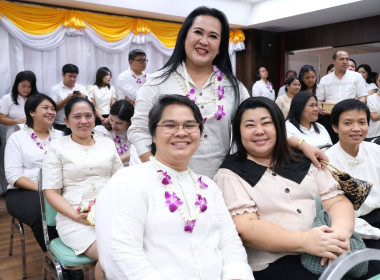 รดน้ำขอพร เนื่องในโอกาสวันขึ้นปีใหม่ไทย 2569 พารามิเตอร์รูปภาพ 71