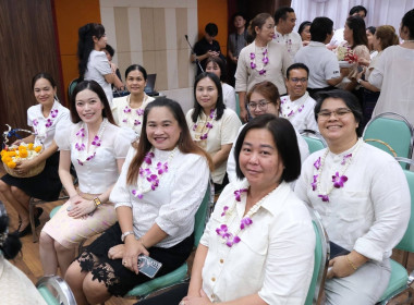 รดน้ำขอพร เนื่องในโอกาสวันขึ้นปีใหม่ไทย 2569 พารามิเตอร์รูปภาพ 72