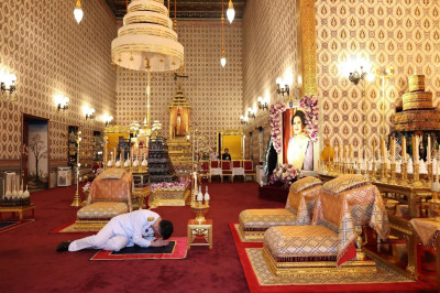 พิธีธรรมสวดพระอภิธรรมพระบรมศพ สมเด็จพระนางเจ้าสิริกิติ์ ฯ พารามิเตอร์รูปภาพ 1