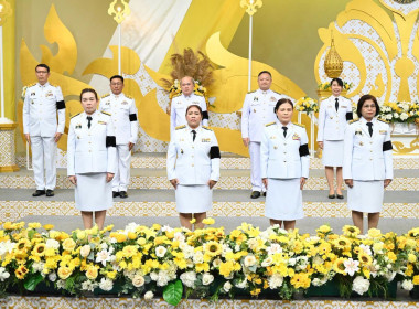 บันทึกเทปโทรทัศน์ถวายพระพร วันเฉลิมพระชนมพรรษา 28 กรกฎาคม ... พารามิเตอร์รูปภาพ 17