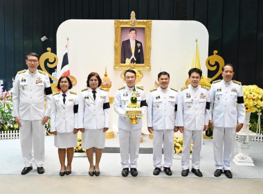 บันทึกเทปโทรทัศน์ถวายพระพร วันเฉลิมพระชนมพรรษา 28 กรกฎาคม ... พารามิเตอร์รูปภาพ 33