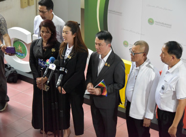 รมช. เกษตรฯ ปล่อยขบวนรถ Taxi EV ของสหกรณ์ พารามิเตอร์รูปภาพ 46