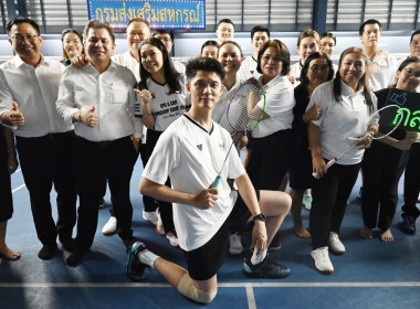 พิธีเปิดการแข่งขันกีฬาแบดมินตัน กสส. vs กตส. พารามิเตอร์รูปภาพ 4