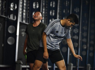 พิธีเปิดการแข่งขันกีฬาแบดมินตัน กสส. vs กตส. พารามิเตอร์รูปภาพ 46