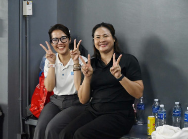 พิธีเปิดการแข่งขันกีฬาแบดมินตัน กสส. vs กตส. พารามิเตอร์รูปภาพ 68