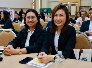 อธิบดีฯ นิรันดร์ นำทีมผู้บริหาร กสส. บรรยายพิเศษ ... พารามิเตอร์รูปภาพ 77