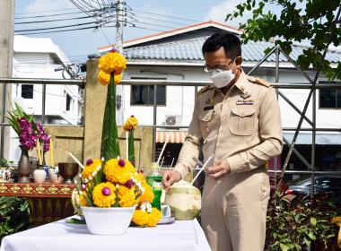 บวงสรวงศาลสิ่งศักดิ์สิทธิ์ประจำ สทส. เพื่อทำการบูรณะ พารามิเตอร์รูปภาพ 4