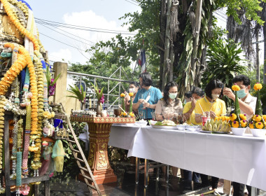 บวงสรวงศาลสิ่งศักดิ์สิทธิ์ประจำ สทส. เพื่อทำการบูรณะ พารามิเตอร์รูปภาพ 6